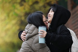Morning scenes on Suneung day
