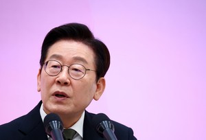 [Breaking] S. Korea, US sign joint fact sheet on trade, security